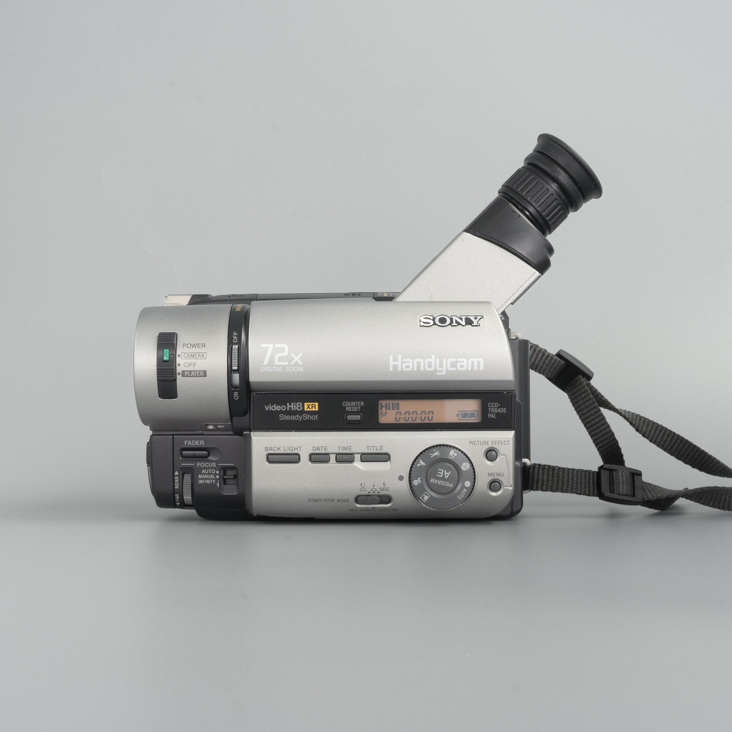 Sony Handycam CCD-TRV67E — LensFayre Sony Handycam CCD-TRV67E — LensFayre